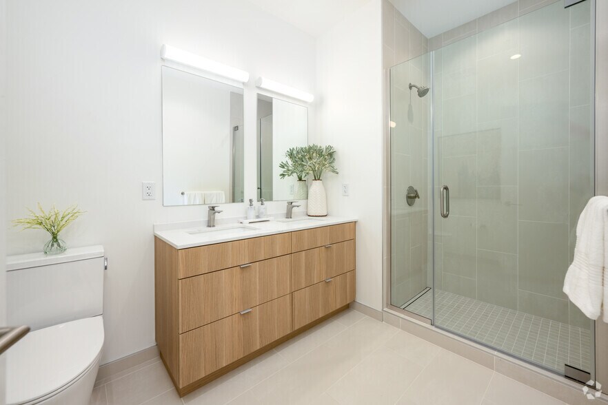 More Photos Of 5300 Wisconsin Ave, Washington Apartments For Lease