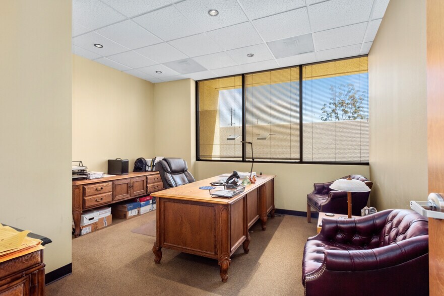 More Photos Of 2070 N Tustin Ave, Santa Ana Office For Sale