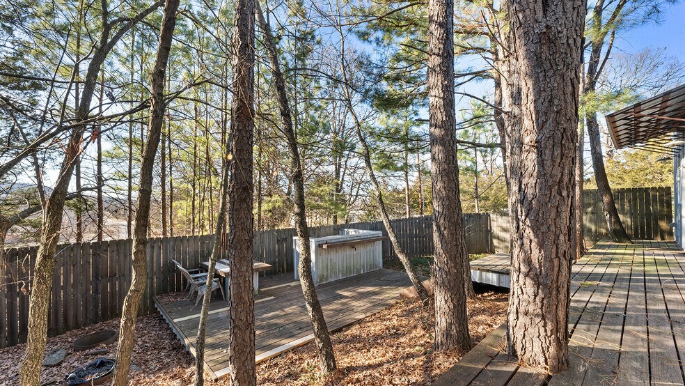 More Photos Of 1320 E Pump Station Rd, Fayetteville Light Manufacturing For Sale