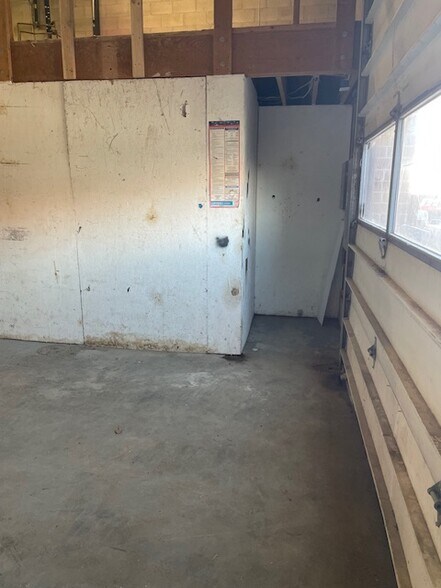 More Photos Of 706 Crain Hwy N, Glen Burnie Flex For Lease