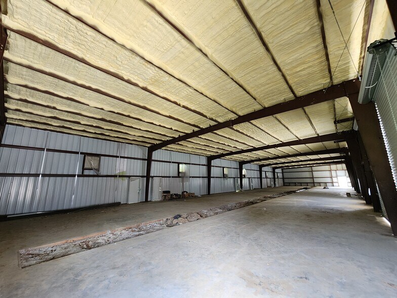 More Photos Of 12021 Bedford st, Houston Unknown For Lease