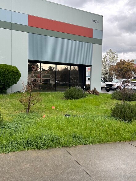 More Photos Of 1070 Horizon Dr, Fairfield Light Distribution For Sale