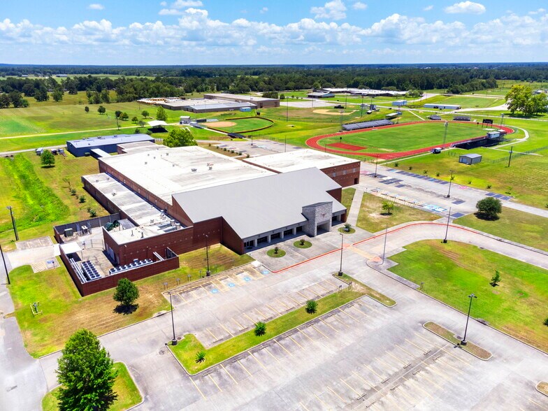More Photos Of 14630 Hwy 105, Cleveland Land For Sale