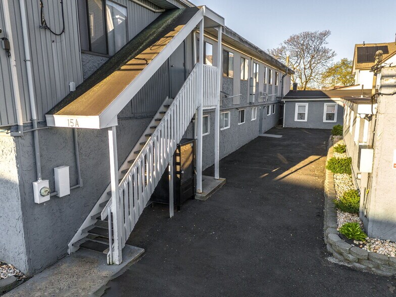 More Photos Of 15 Laurel Ave, Keansburg Specialty For Sale