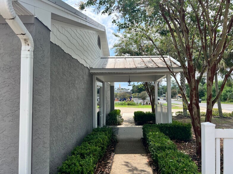 More Photos Of 1818 Michigan Ave, Panama City Medical For Sale