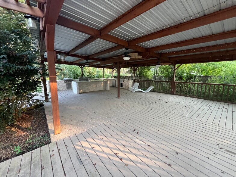 More Photos Of 4711 FM 149 Rd, Magnolia Office For Sale