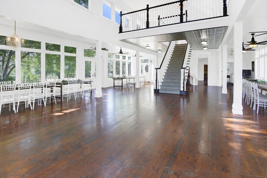 More Photos Of 170 N Main St, Layton Lodge Meeting Hall For Sale