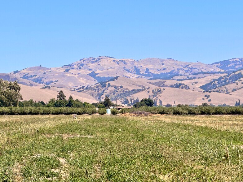 More Photos Of 9265 Fairview Rd, Hollister Land For Sale