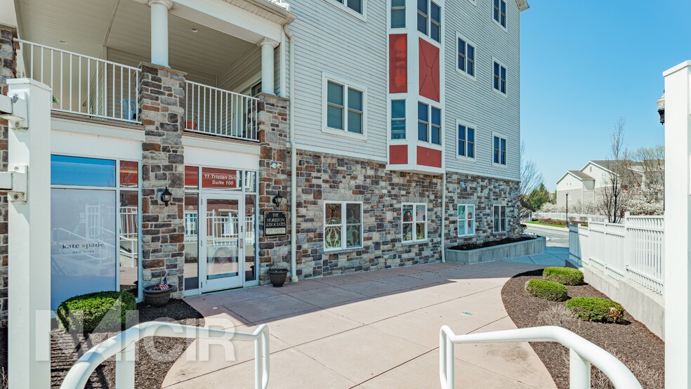 More Photos Of 11 Tristan Dr, Dillsburg Apartments For Sale