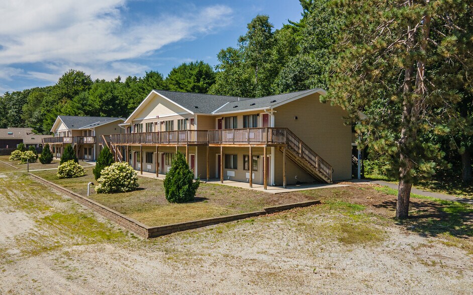 More Photos Of 608 Francestown Rd, Bennington Apartments For Sale