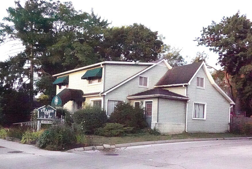 More Photos Of 18 S Third Street, Waterville Office For Sale