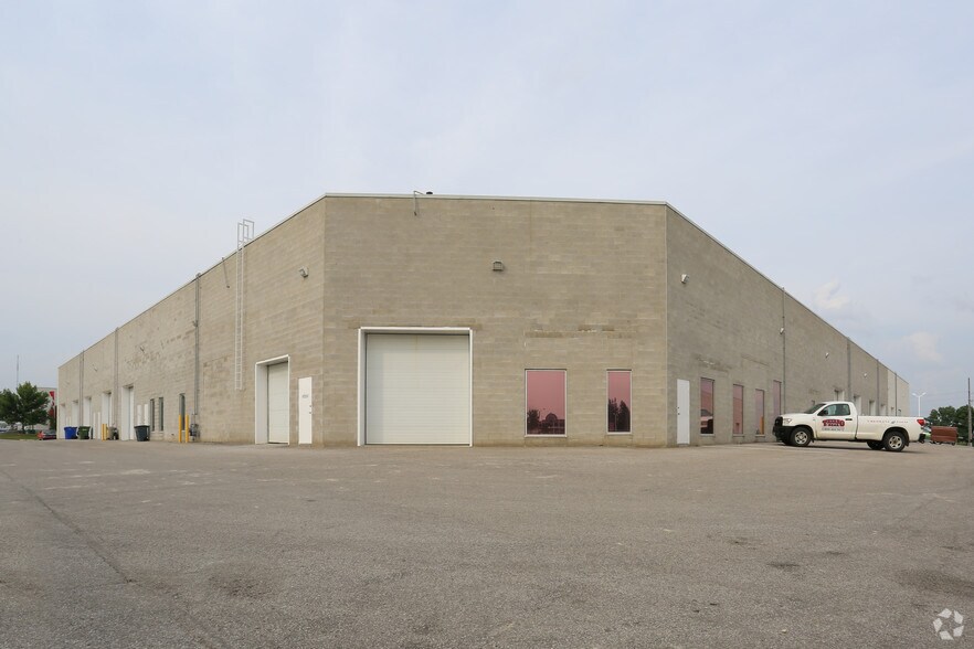 More Photos Of 570 Bryne Dr, Barrie Light Distribution For Lease