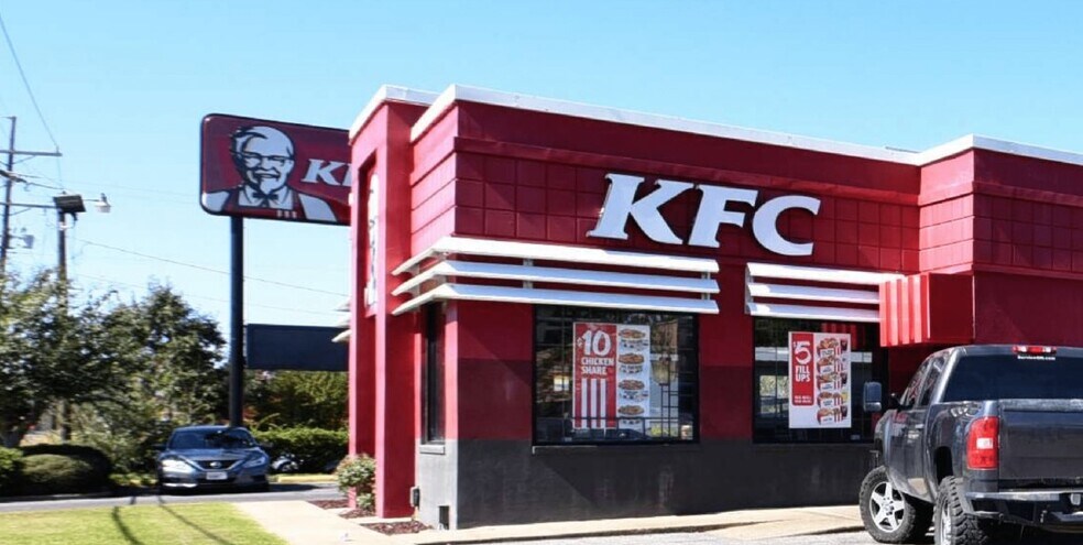 Primary Photo Of 2753 Highway 28 E, Pineville Fast Food For Lease