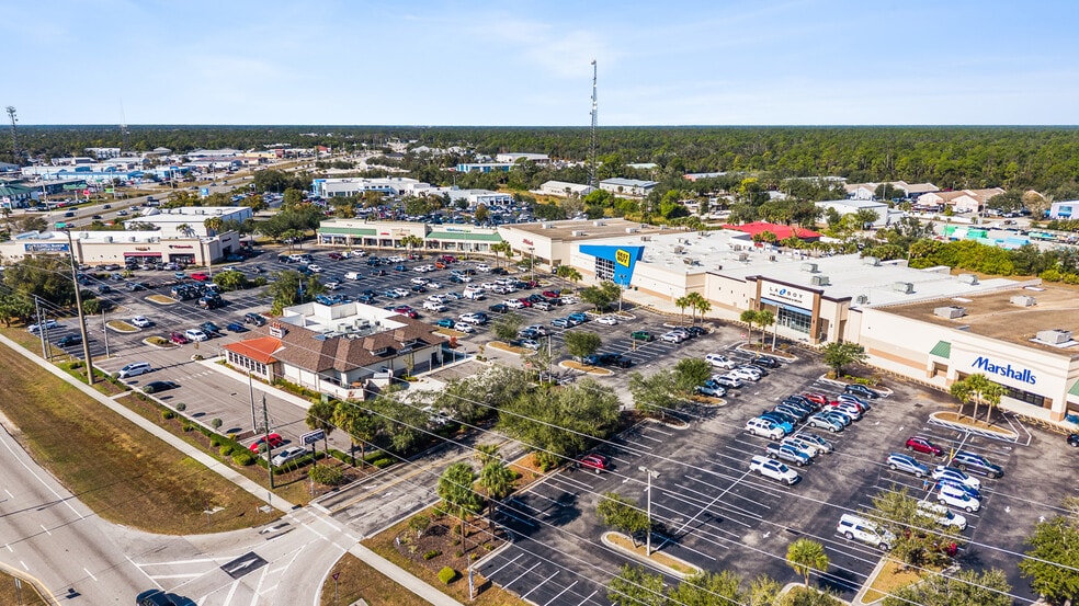 More Photos Of 18500 Veterans Blvd, Port Charlotte General Retail For Sale