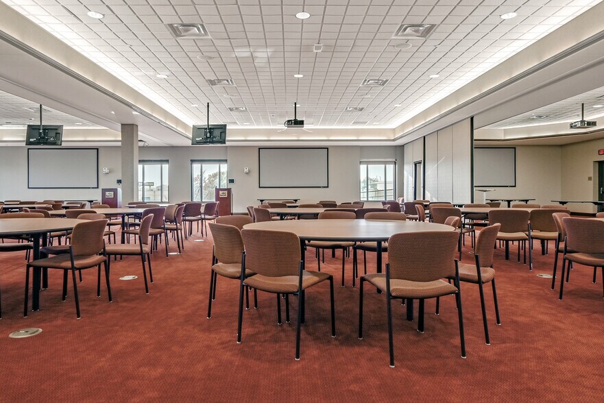More Photos Of 8998 Research Blvd, Austin Office For Lease