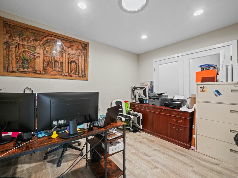 More Photos Of 1420 Seminola Blvd, Casselberry Industrial For Sale