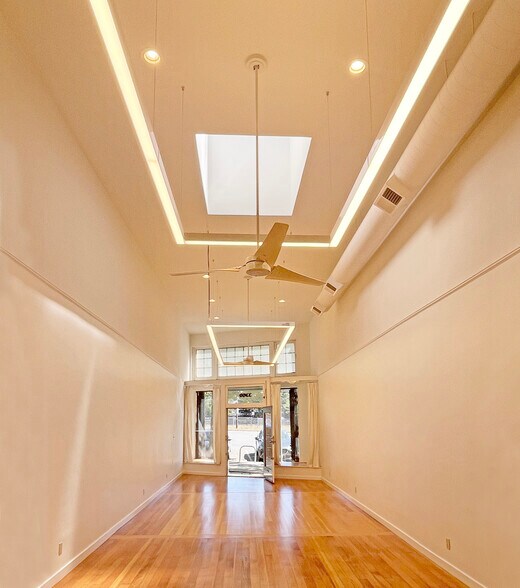 More Photos Of 3350-3362 Adeline St, Berkeley Storefront For Lease