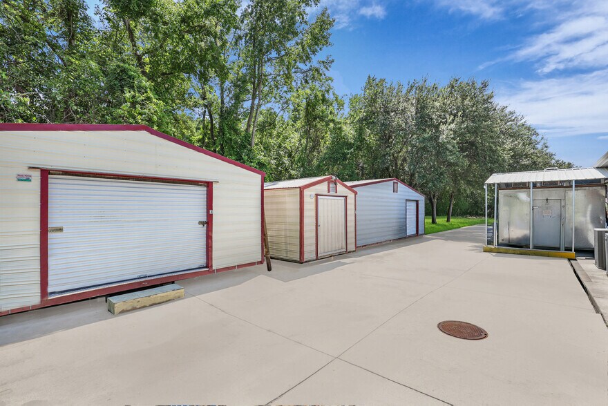 More Photos Of 114 Horizon Park Dr, Savannah Restaurant For Sale