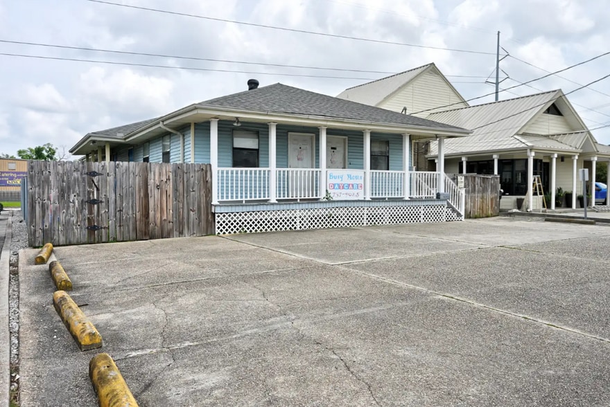 Primary Photo Of 1629 Hickory Ave, New Orleans Daycare Center For Sale