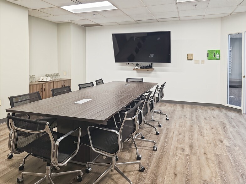 More Photos Of 20 Jackson Dr, Cranford Coworking Space