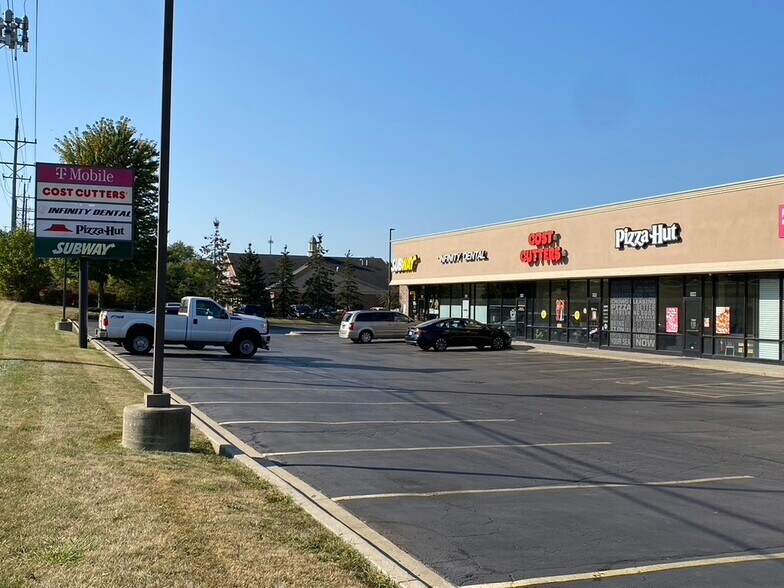 More Photos Of 1388 S US Highway 12, Fox Lake Storefront Retail Office For Sale