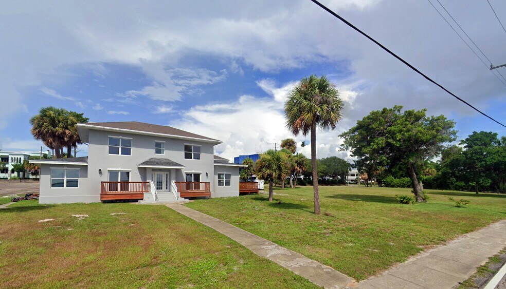 More Photos Of , Fort Pierce Office For Sale