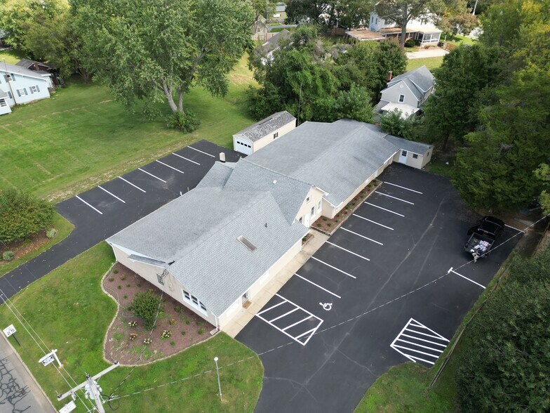 More Photos Of 320 Glebe Rd, Easton Office For Lease