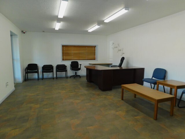 More Photos Of 17 Wilkins Peak Dr, Rock Springs Industrial For Lease