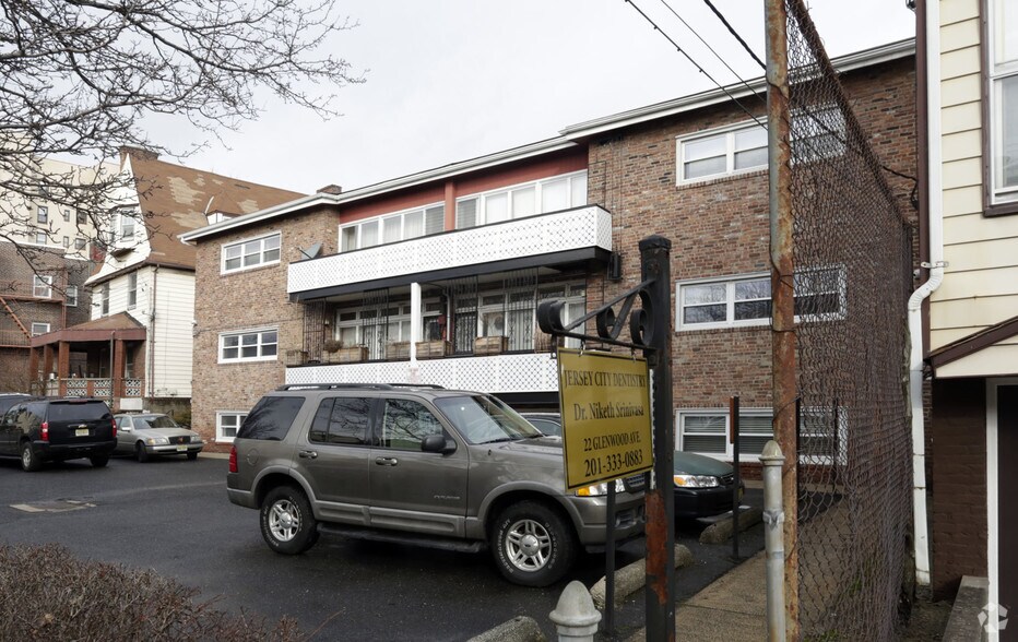 Primary Photo Of 22 Glenwood Ave, Jersey City Office Residential For Lease