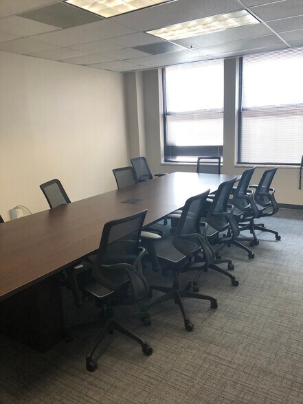 More Photos Of 22 N Front St, Memphis Office For Lease