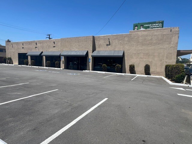 More Photos Of 28 E Valley Blvd, Alhambra Storefront Retail Office For Lease