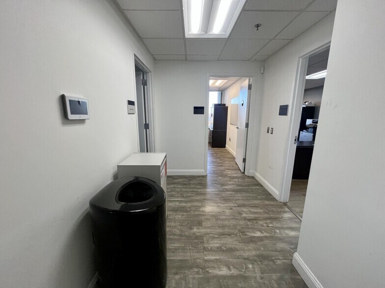 More Photos Of 8630 Fenton St, Silver Spring Office For Lease