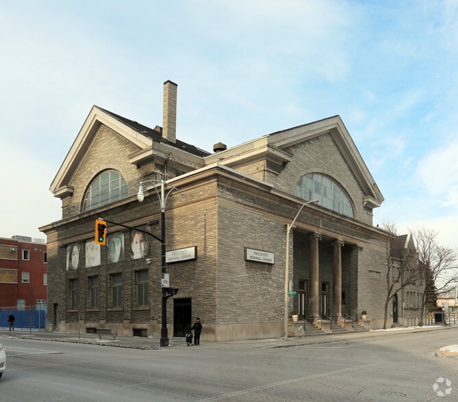 Primary Photo Of 84 York Blvd, Hamilton Storefront Retail Residential For Lease