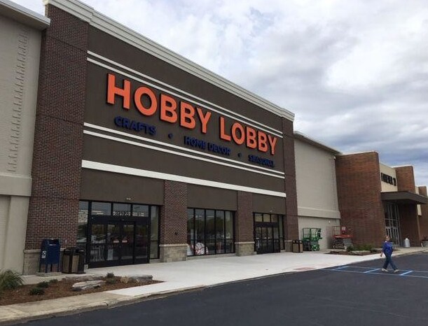 More Photos Of 32233 Gratiot Ave, Roseville Unknown For Lease