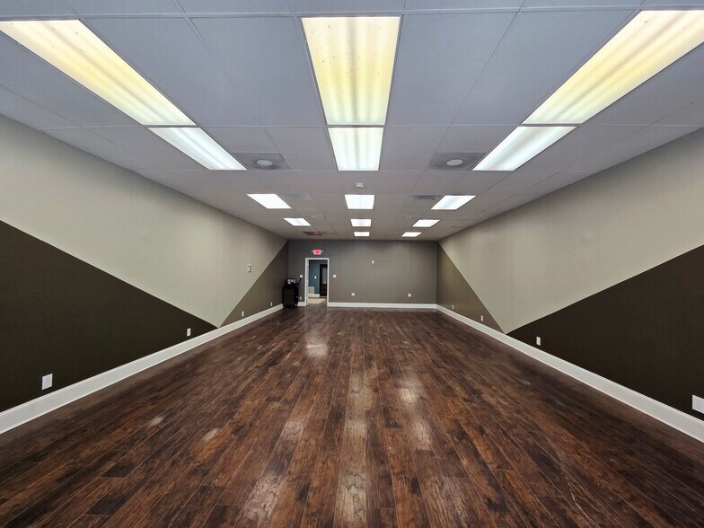 More Photos Of 1302 Broadway, Lorain Storefront Retail Residential For Sale