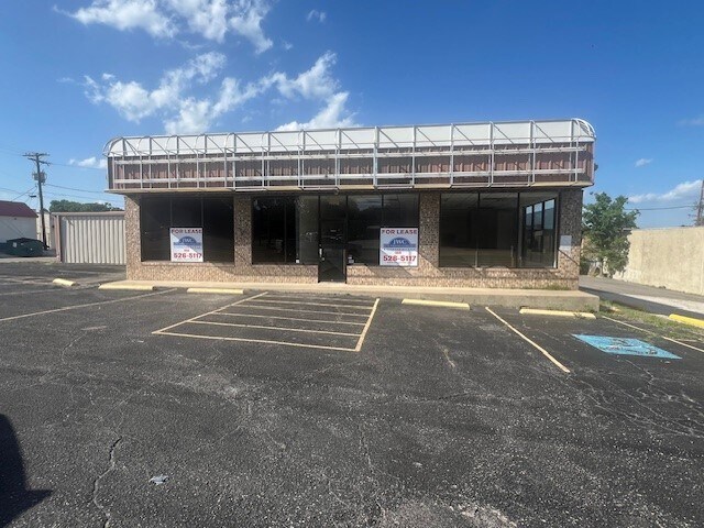 More Photos Of 719 W Rancier Ave, Killeen Freestanding For Sale