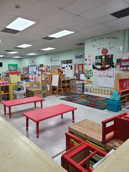 More Photos Of 13740 SW 88th St, Miami Unknown For Lease