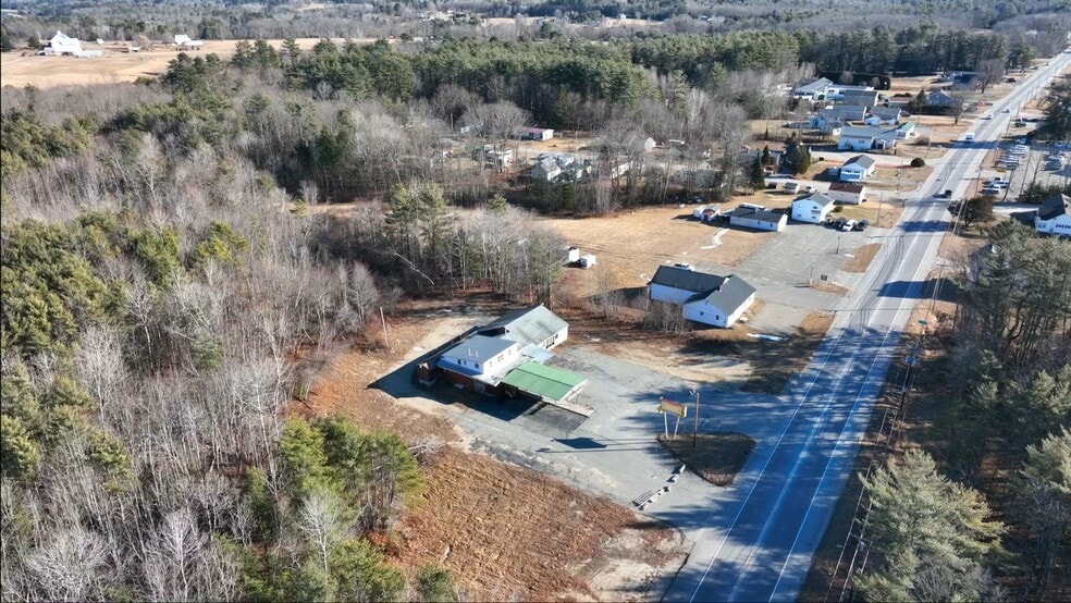Primary Photo Of 42 Lisbon Rd, Lisbon Auto Dealership For Sale