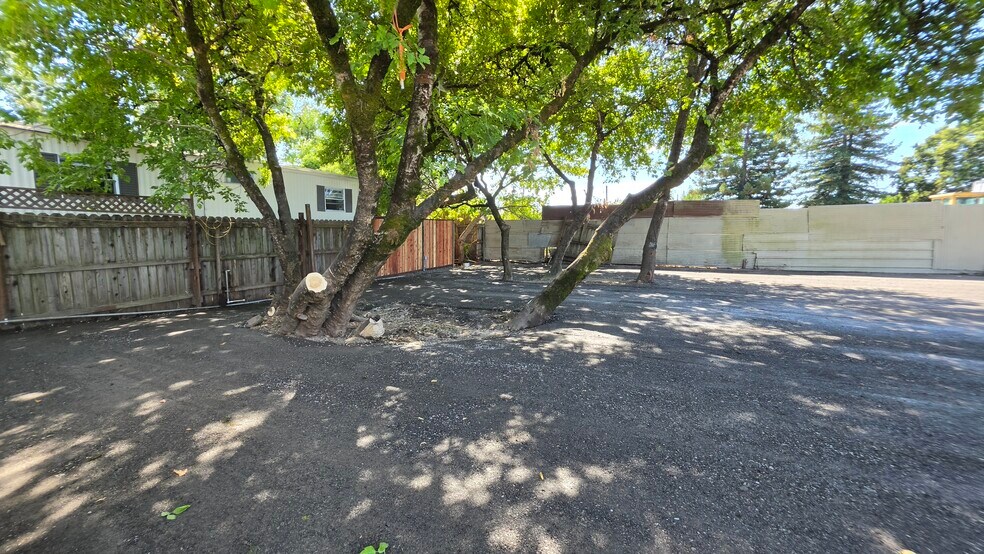 More Photos Of 3317 Sebastopol Rd, Santa Rosa Land For Lease