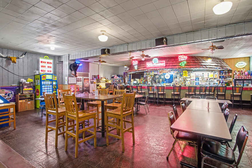 More Photos Of 7540 5th St, New Auburn Bar For Sale