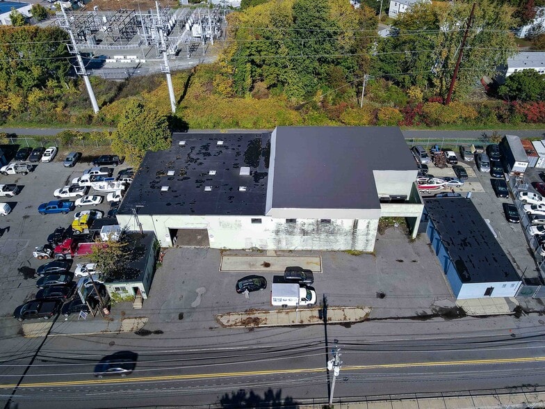 Primary Photo Of 1130 Eastern Ave, Malden Warehouse For Lease