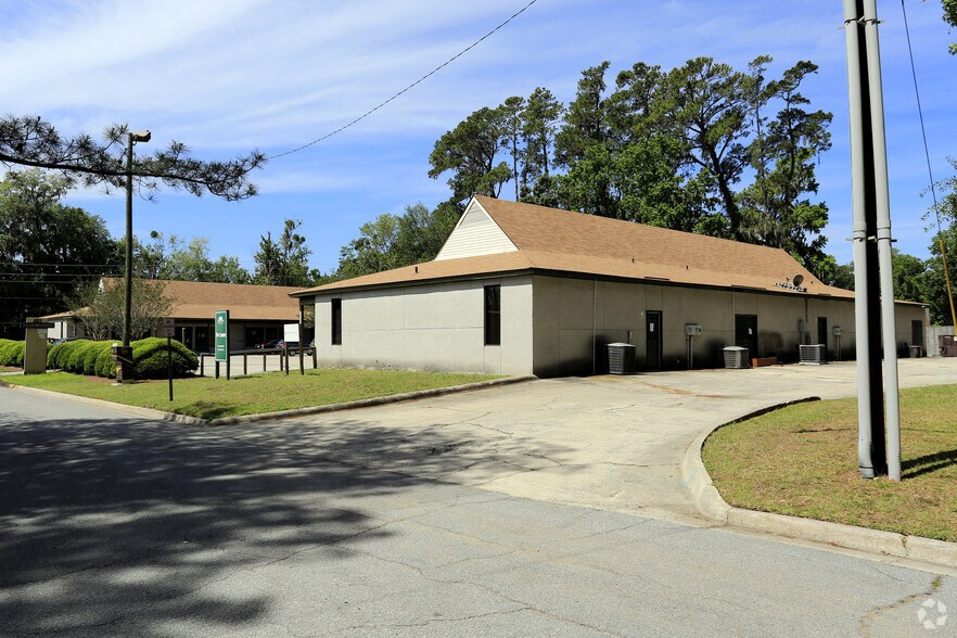 More Photos Of 221 Executive Cir, Savannah Office For Lease