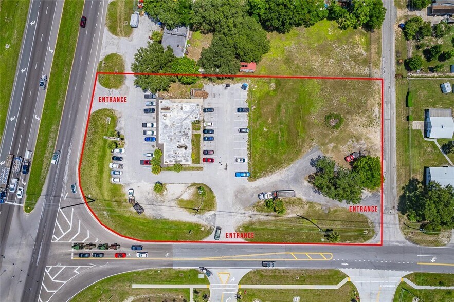 More Photos Of 15333 US Highway 27, Lake Wales Restaurant For Sale