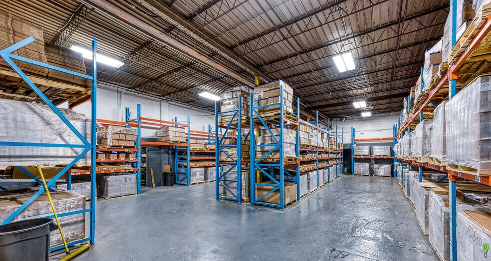 More Photos Of 1076 Airport Rd, Tappahannock Warehouse For Lease