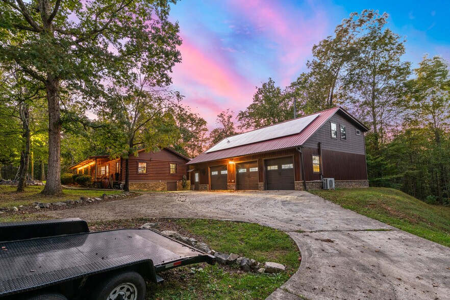 More Photos Of 228 Pattie Gap Rd, Philadelphia Apartments For Sale