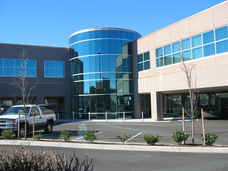 More Photos Of 1406 SE 164th Ave, Vancouver Office For Lease