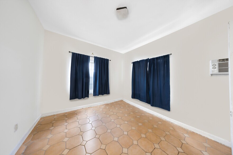 More Photos Of 2728 Sw 3rd St, Miami Multifamily For Sale