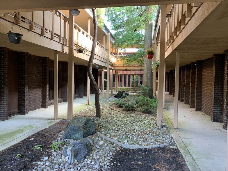 More Photos Of 1750 Zion Rd, Northfield Medical For Sale
