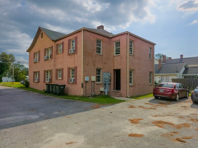 More Photos Of 515 5th Ave SE, Moultrie Apartments For Sale