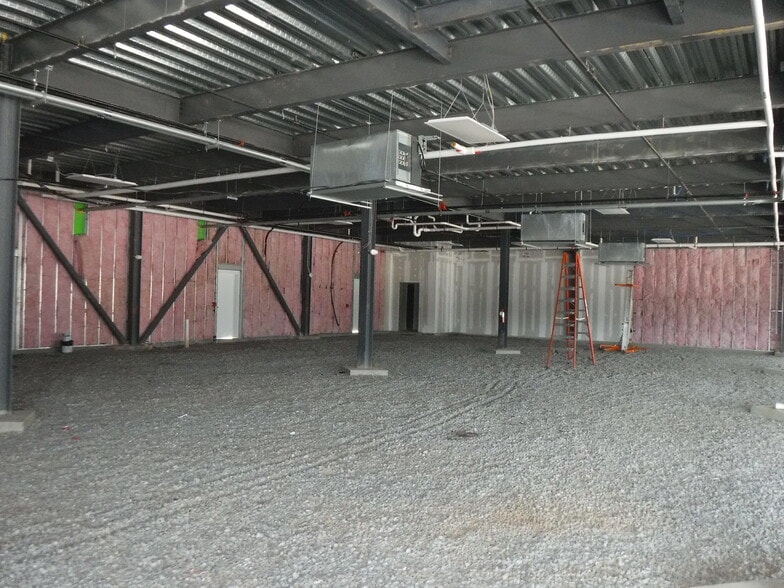 More Photos Of 1103 D St, North Wilkesboro Storefront Retail Office For Lease